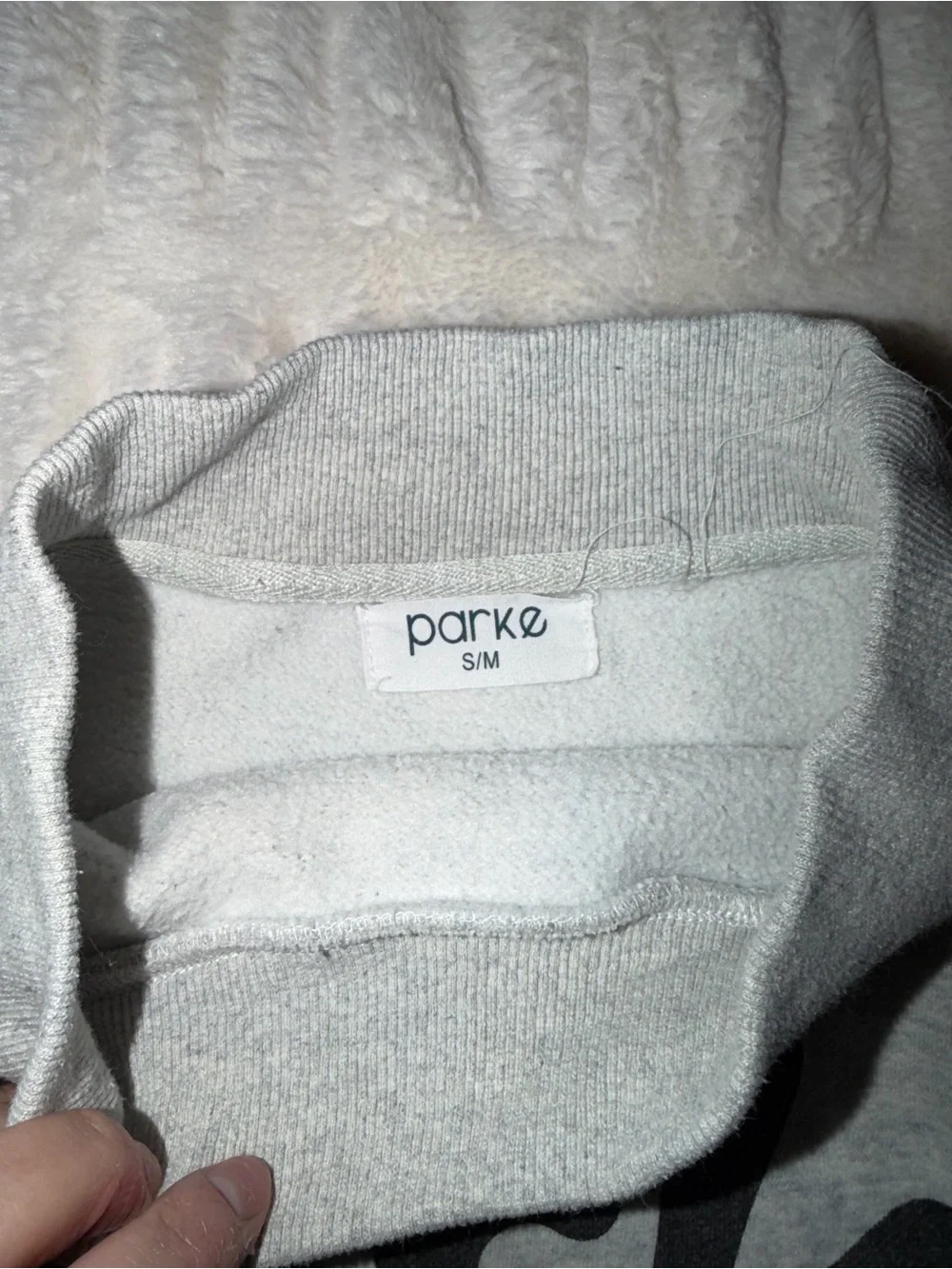 RARE EXCLUSIVE LIMITED Parke Grey Sweatshirt with NYC Taxi Graphic - Picture 3 of 3